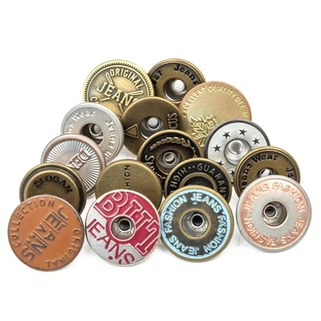 Дугме за траперице Антикуе бакрене